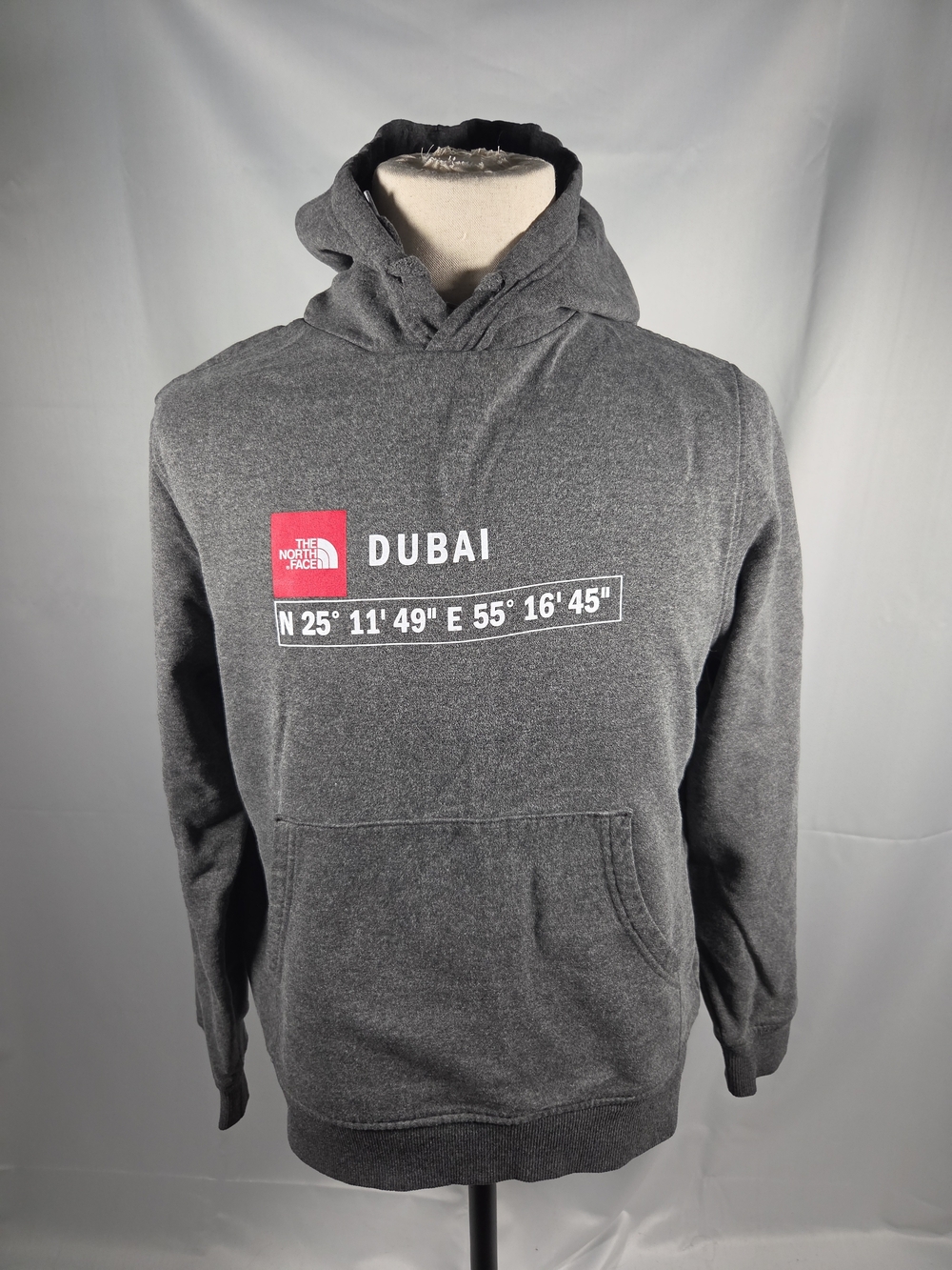 The North Face Dubai Graphic Hoodie - Dark Gray Size M